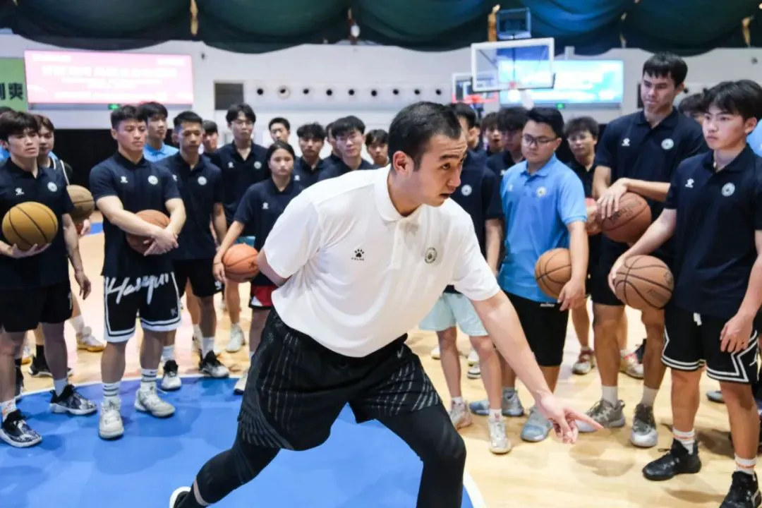 业余爱好者如何在有限时间内提升篮球优势_0
